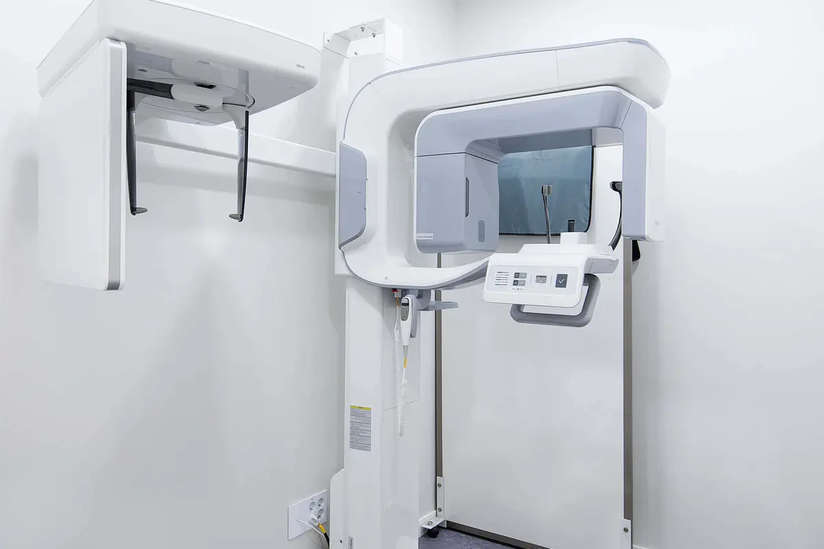 3D CT and panoramic X-ray imaging room